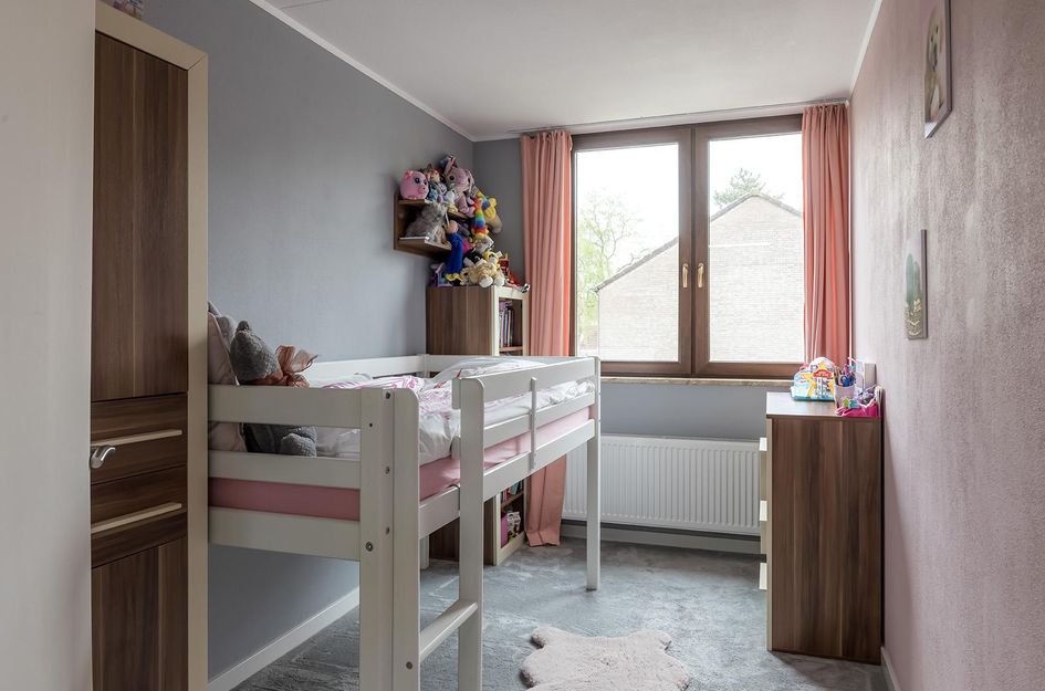 Hollandhof 83