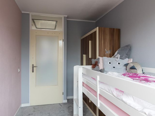 Hollandhof 83, Helmond