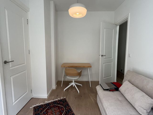 Hendrik van Deventerstraat 143, Den Haag