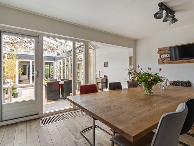 Luchtenburg 105, Dordrecht