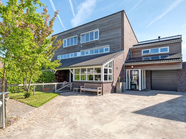 Ubbegalaan 34, Groningen