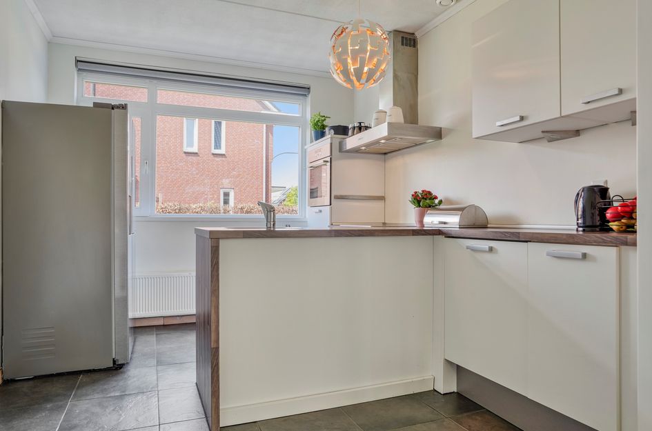 Voorschotenstraat 14