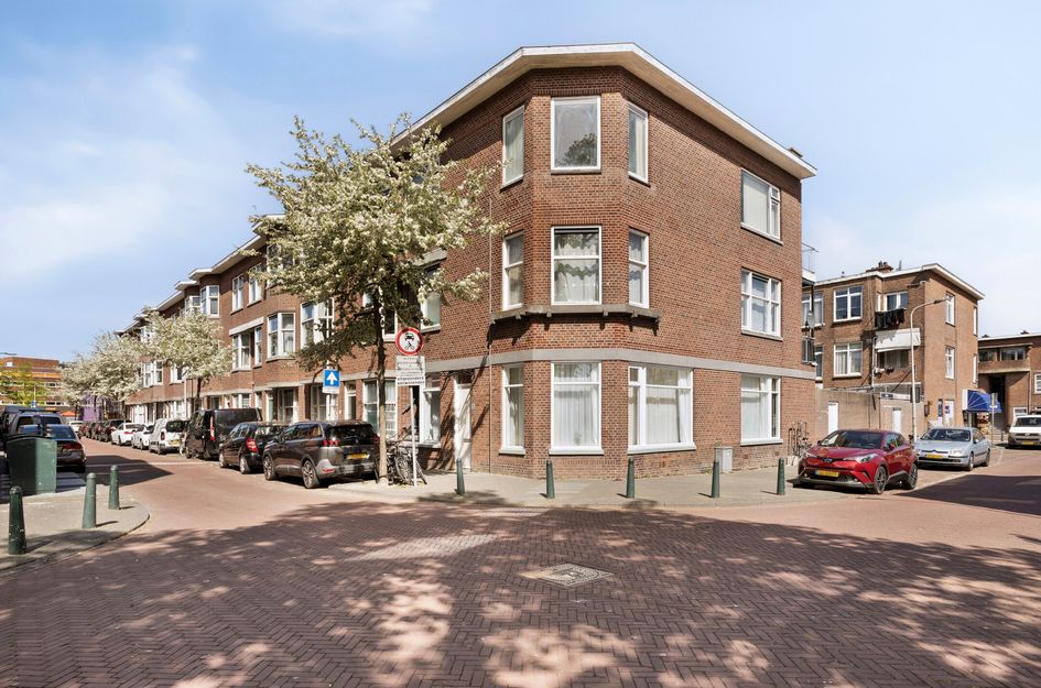 Joris van der Haagenstraat 42