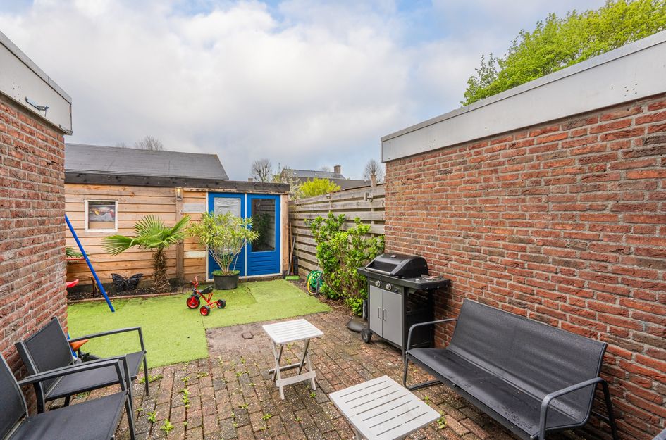 Carry Van Bruggenstraat 13