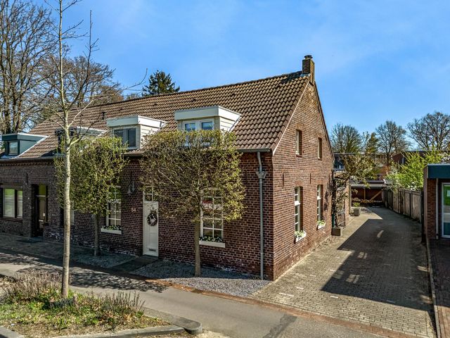 Broekhin Noord 54, Roermond
