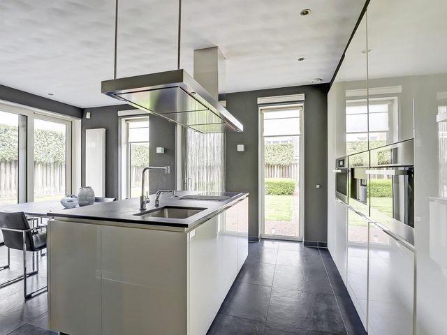 Bonekruidstraat 11, Heinkenszand