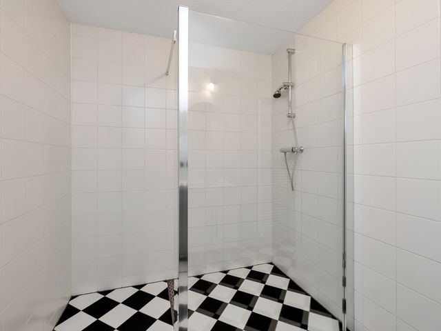 Palembangweg 8, Almere