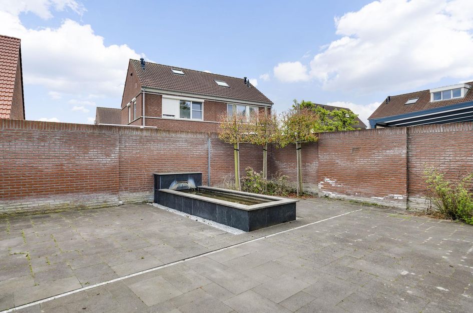 Onze Lieve Vrouwestraat 2B