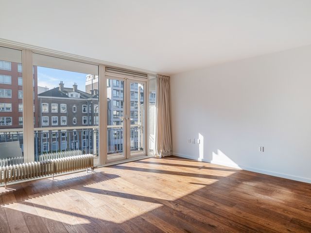 Vierloper 77, Den Haag