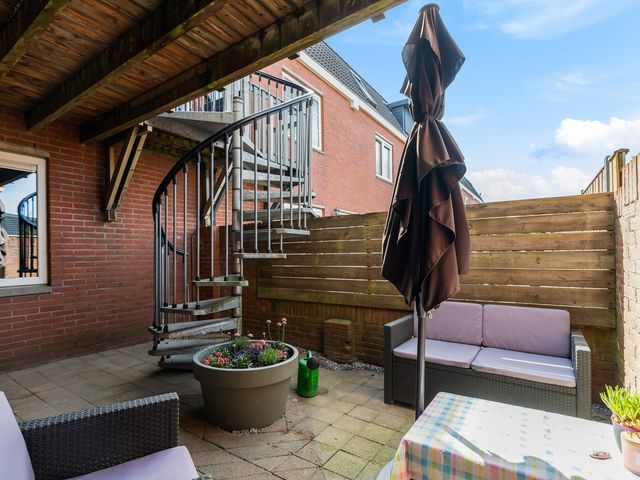 Steenen Dijck 12, Maassluis
