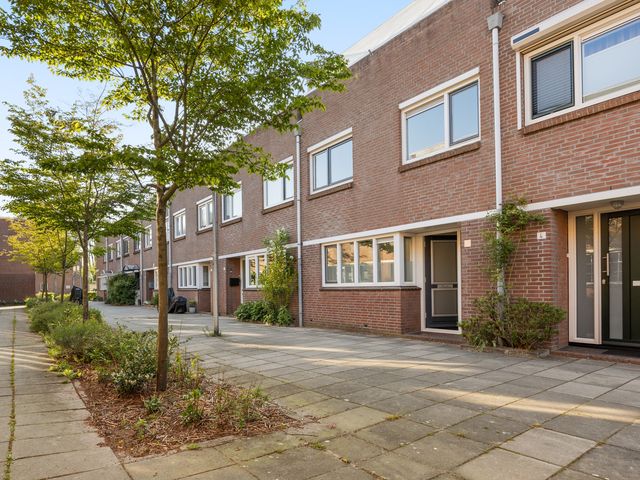 Krenteboompjeshof 6, Diemen