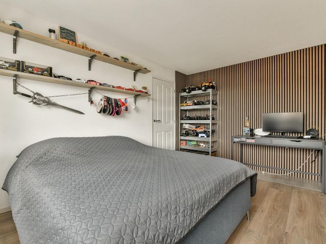 Bazuinstraat 61, Purmerend