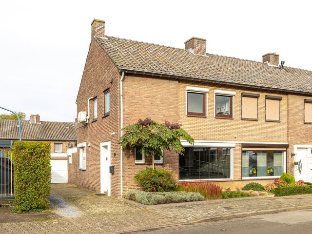 Frans Halsstraat 24, Geleen
