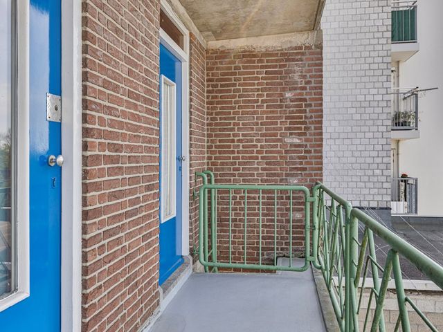 Floresplein 50, Groningen