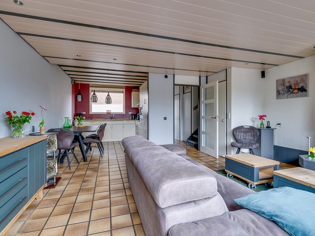 Steentijdkreek 7, Spijkenisse
