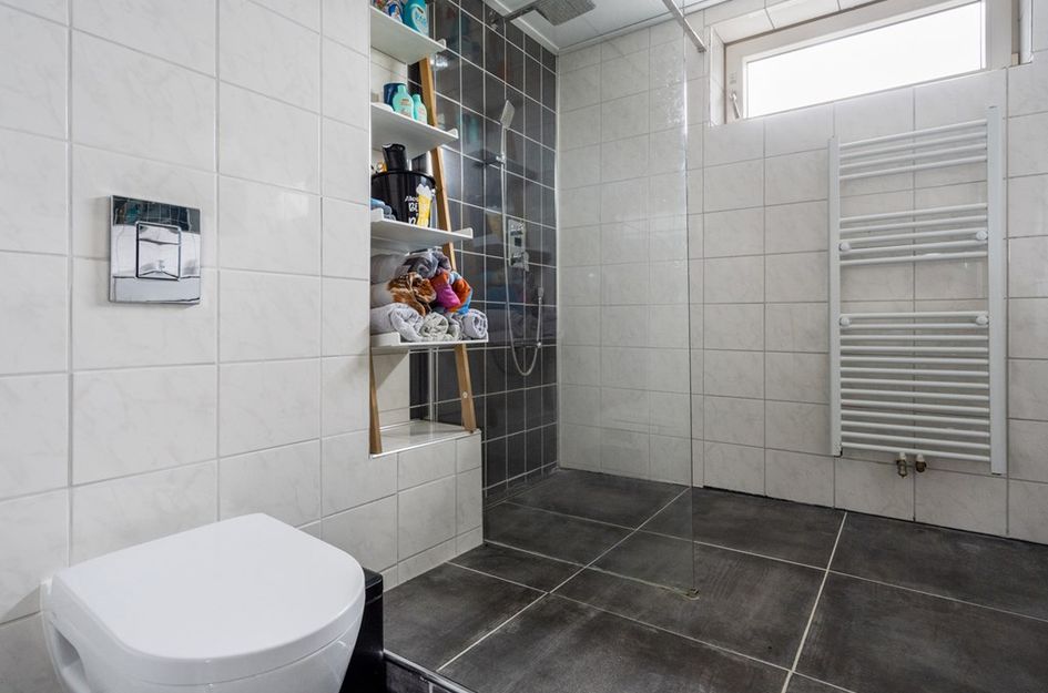 Carry Van Bruggenstraat 13
