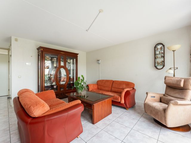 De Wervel 12, Alblasserdam