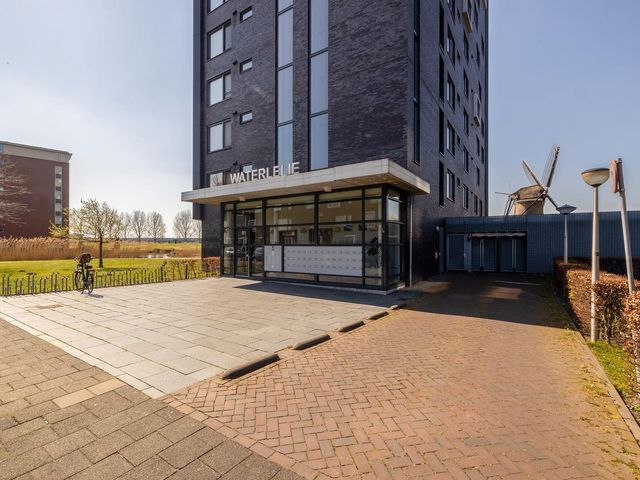 Uiverplein 210, Gouda