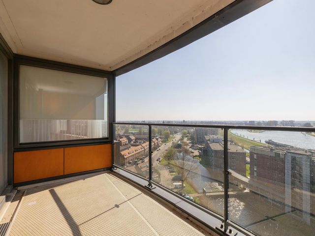Uiverplein 210, Gouda