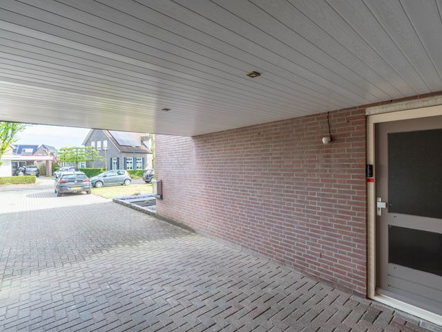 Lange Akker 19, Overloon