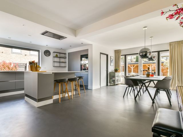 Graafland 12, Laren