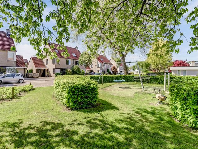 Meidoorn 35, Zeewolde