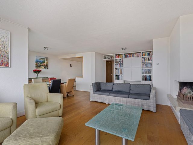 Zeekant 48C, Den Haag