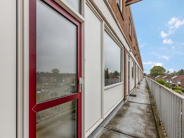 Buizerdlaan 11 1, Ede