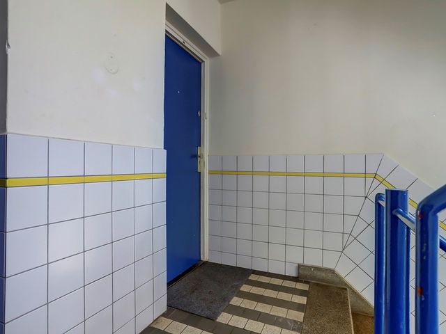 Azuurweg 238, Tilburg