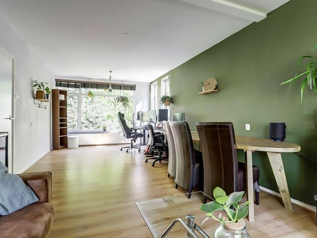Azuurweg 238, Tilburg