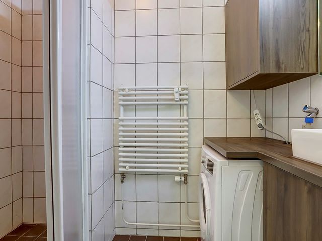 Azuurweg 238, Tilburg