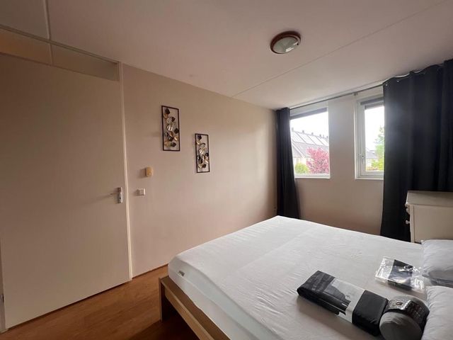 Brederode 27, Amstelveen