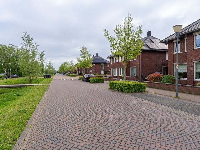Koetshuislaan 62, Waalwijk