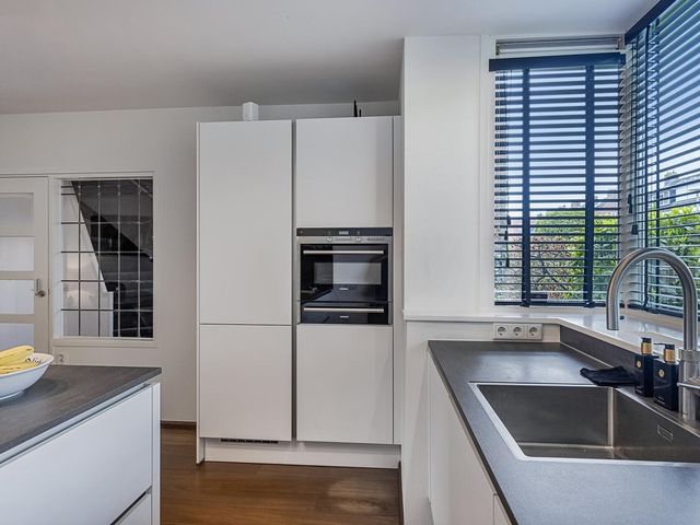 Vondellaan 18, Capelle Aan Den IJssel