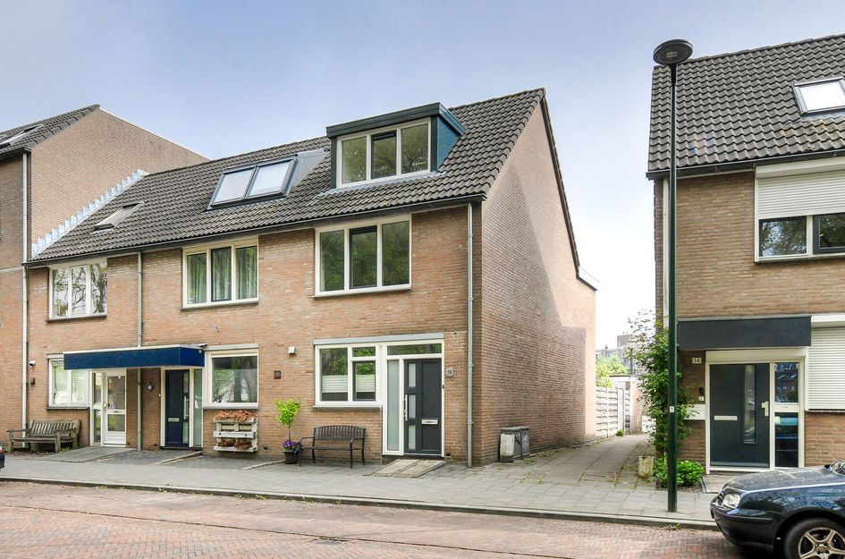 Sluissingel 13