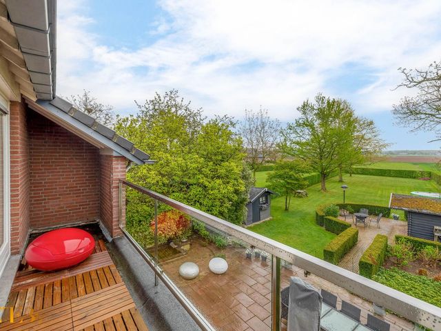 Hoogstraat 48, Beesel