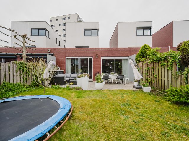 J. de Baanlaan 60, Spijkenisse