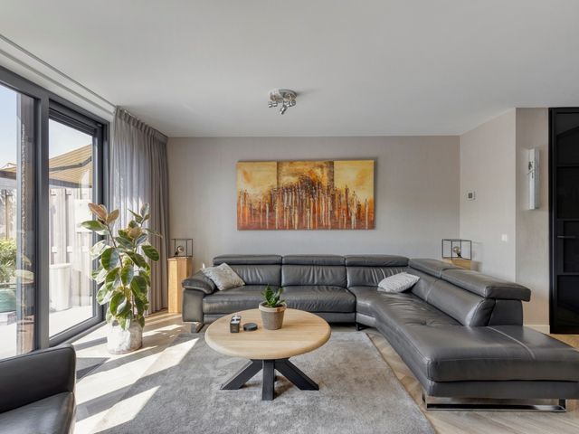 Koning Willem III Weg 2, Hoek van Holland