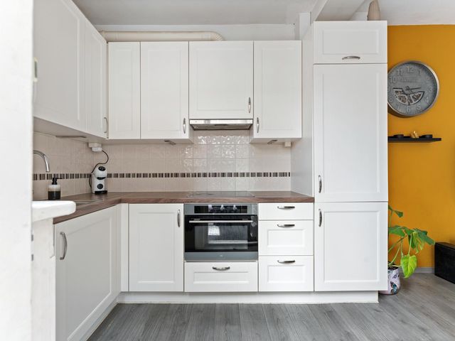Surinamesingel 37, Vlaardingen