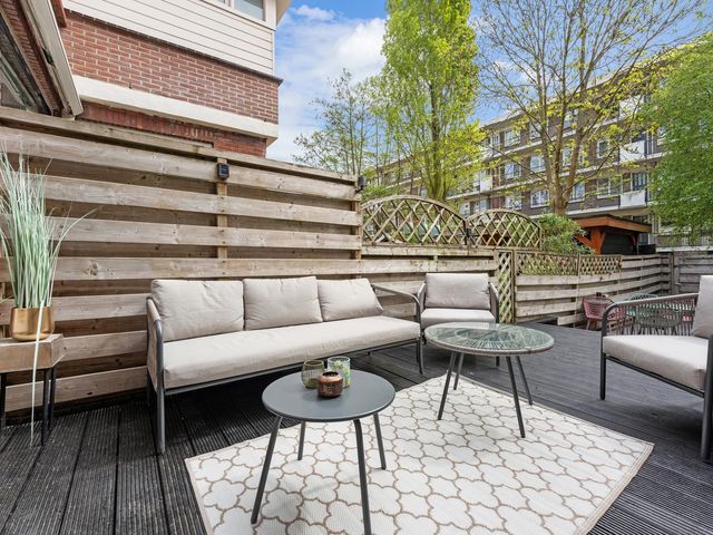 Surinamesingel 37, Vlaardingen