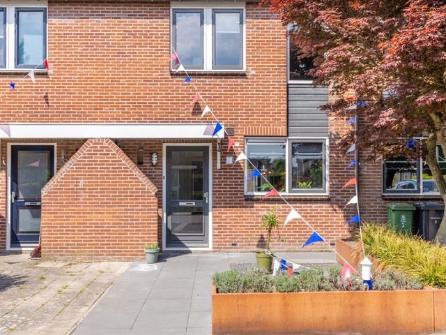 Het Landeweerd 7, Holten