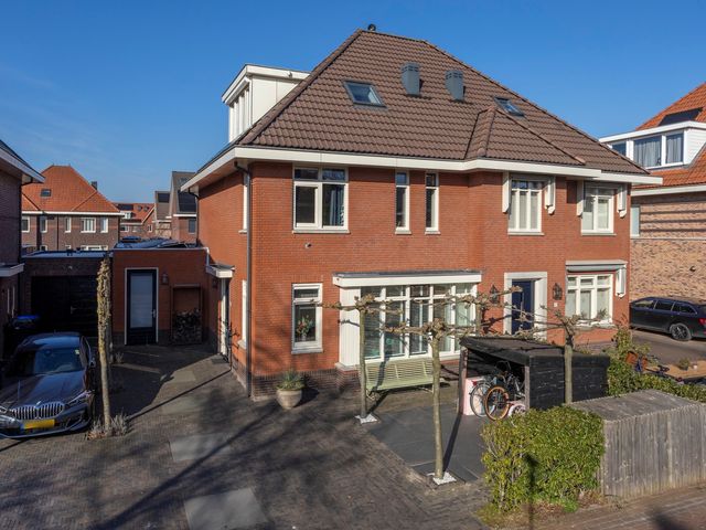 Paul Van Ostaijenlaan 25, Berkel En Rodenrijs