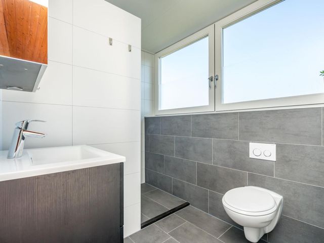 Bongerd 48, Renesse