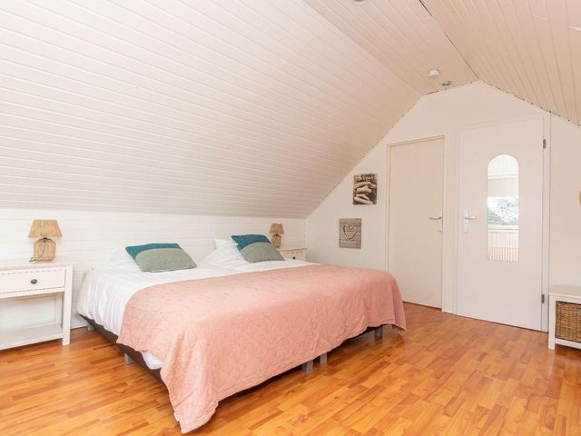 Bongerd 48, Renesse