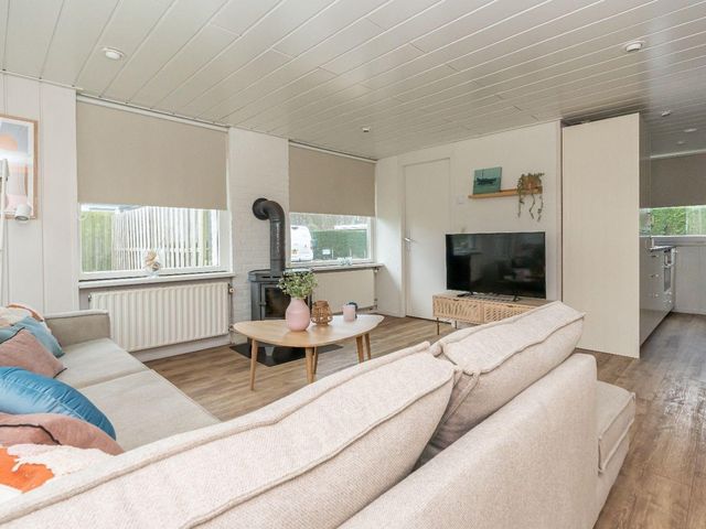 Bongerd 48, Renesse