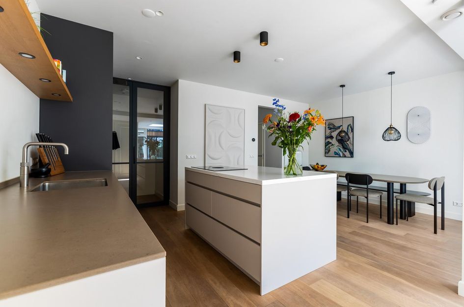 Curacaostraat 107H