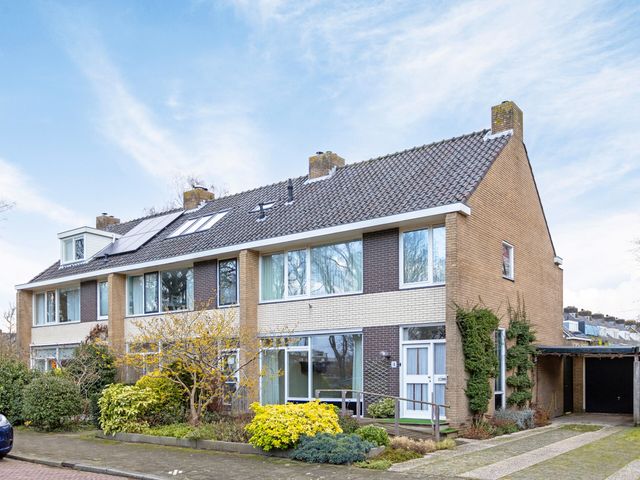 Admiraal De Ruyterlaan 14, Oegstgeest