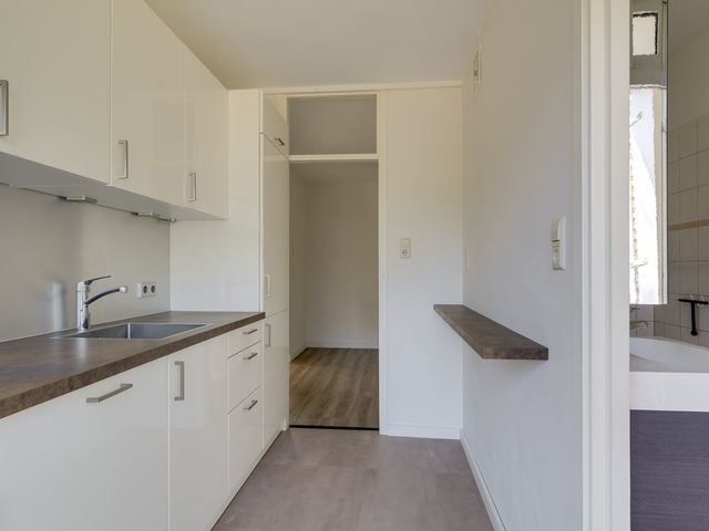 Schout van Eijklaan 240, Leidschendam