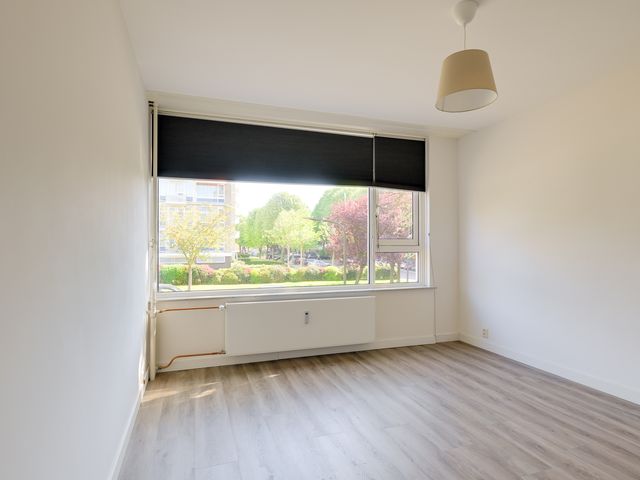 Schout van Eijklaan 240, Leidschendam