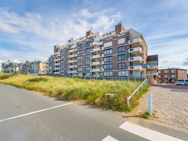 Zeekant 48C, Den Haag